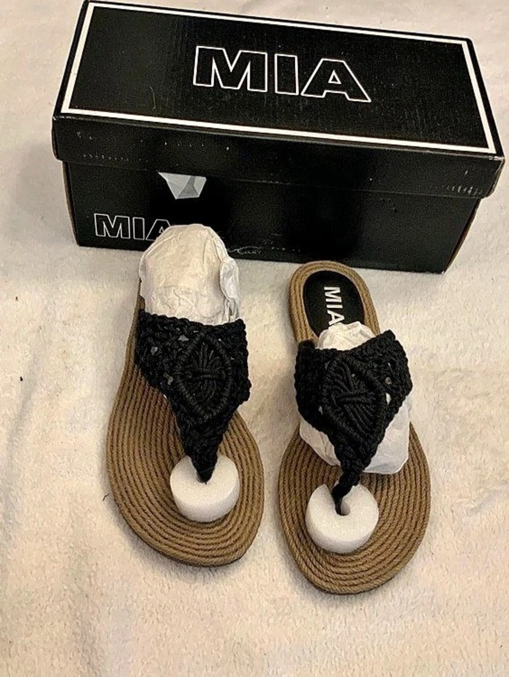 MIA Black Woven Sandals new in box size 6 sku 3408